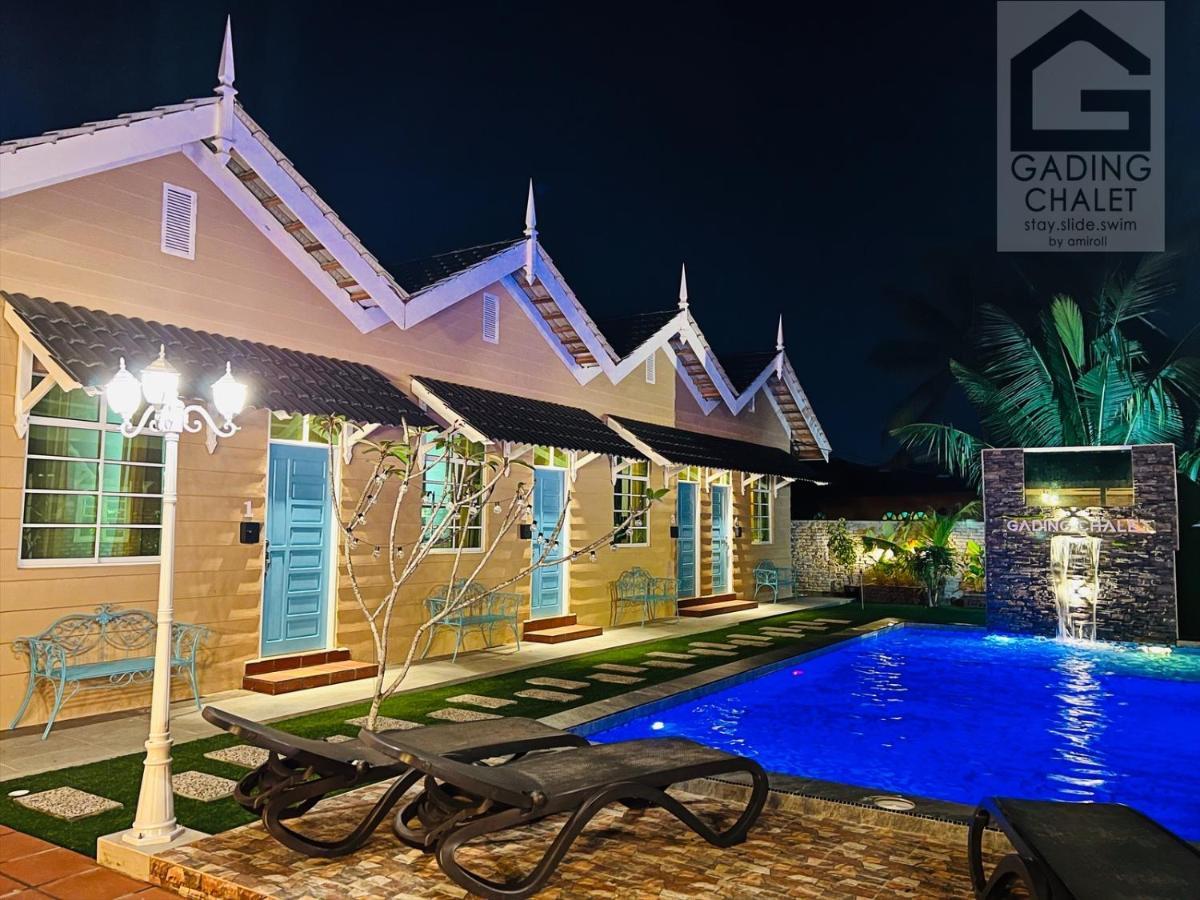 Gading Chalet Kuala Terengganu Exteriör bild