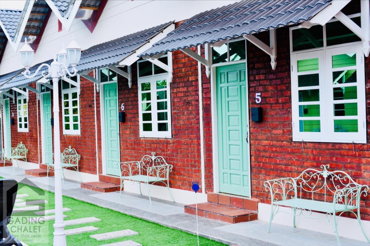 Gading Chalet Kuala Terengganu Exteriör bild