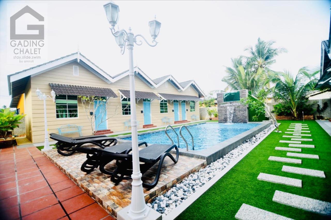 Gading Chalet Kuala Terengganu Exteriör bild