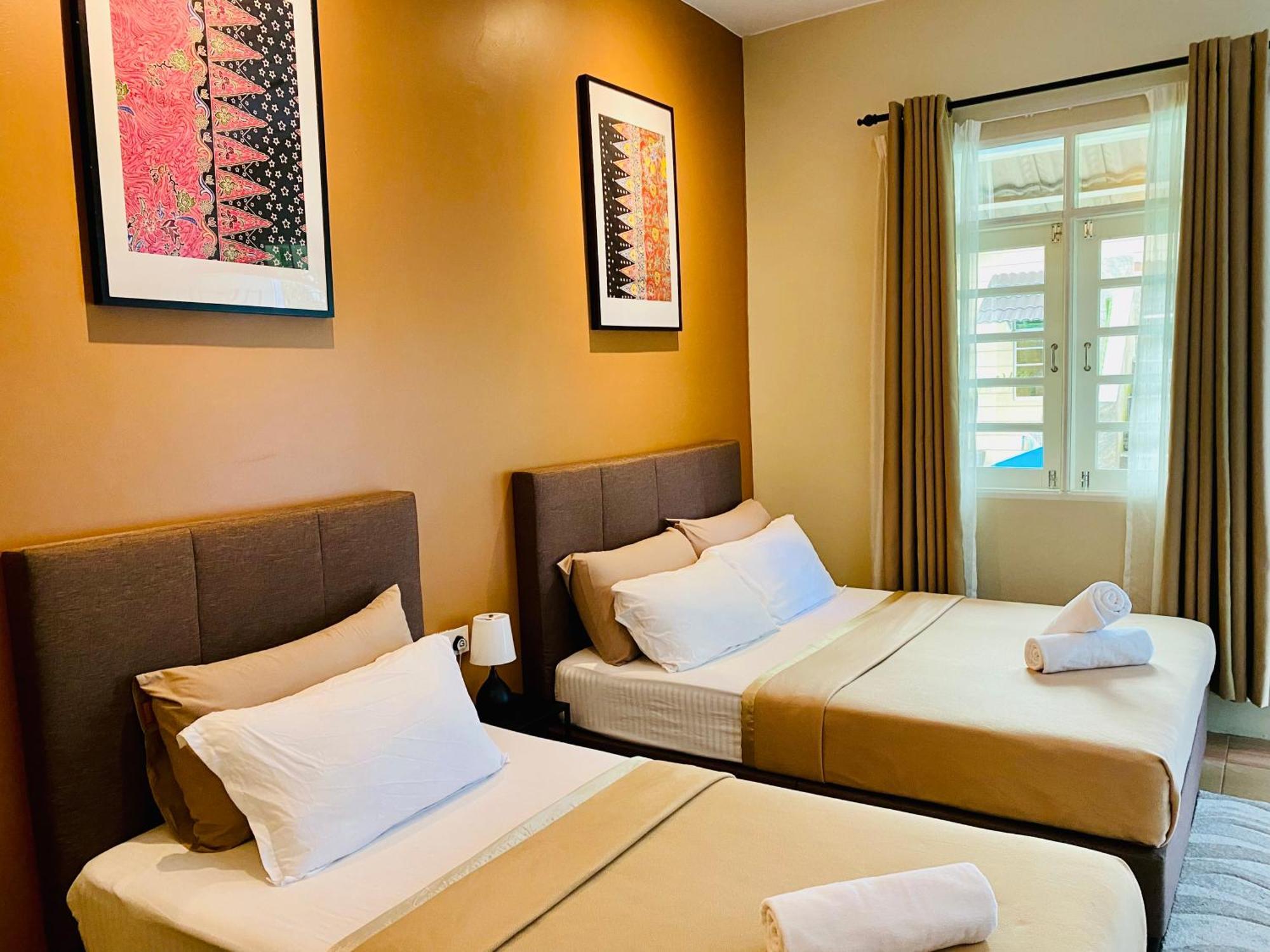 Gading Chalet Kuala Terengganu Exteriör bild